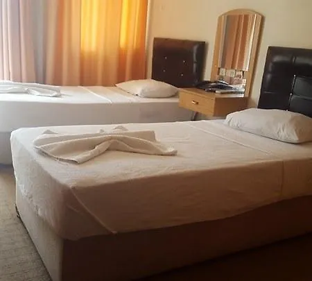 Ozcam Otel Kuşadası